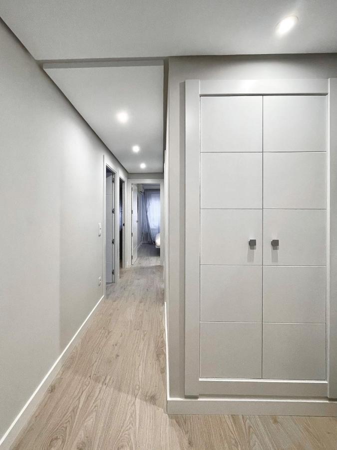 Vtz El Balcon De Plaza Sas Apartman Zaragoza Kültér fotó