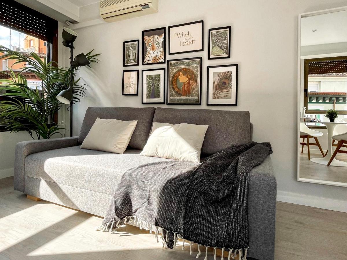 Vtz El Balcon De Plaza Sas Apartman Zaragoza Kültér fotó